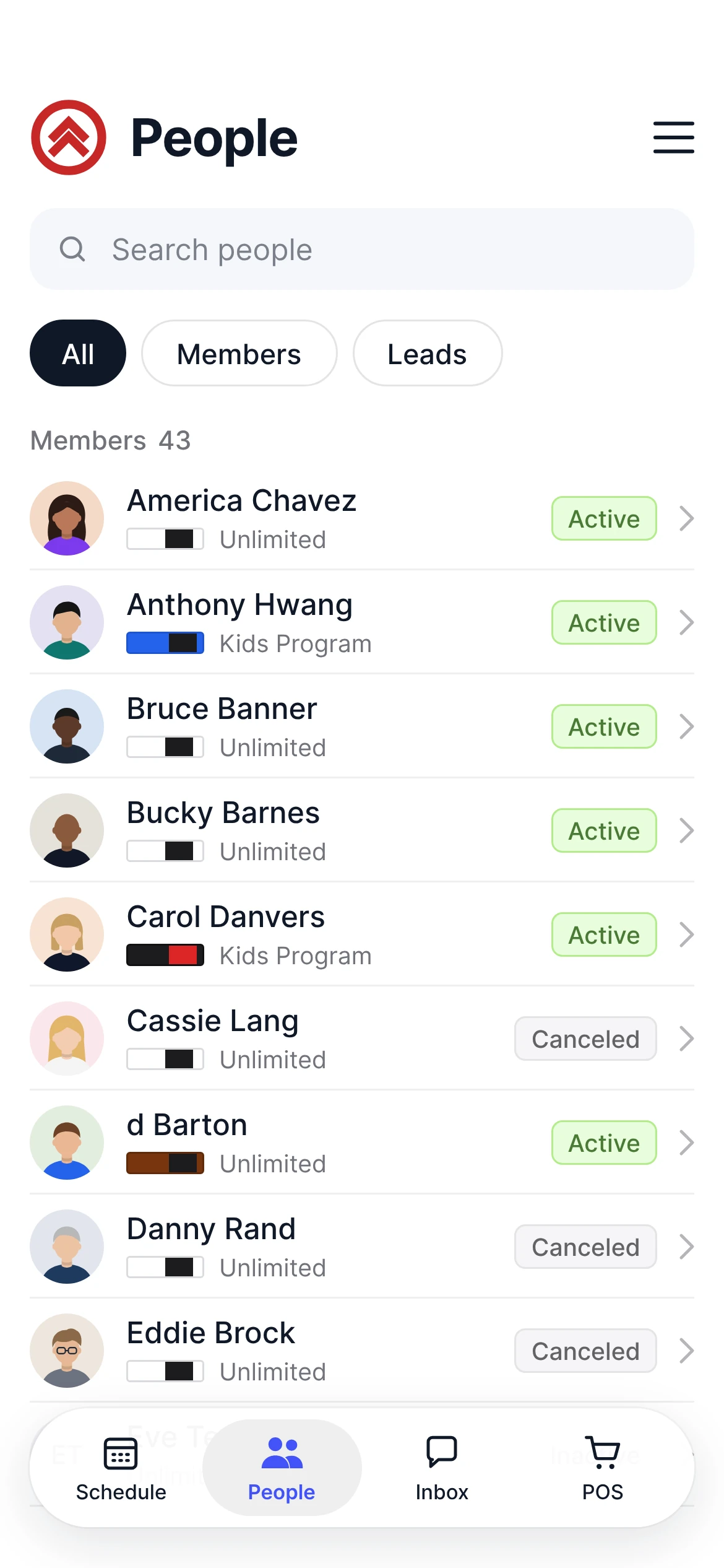 Mithly app: member list with belt ranks and membership status